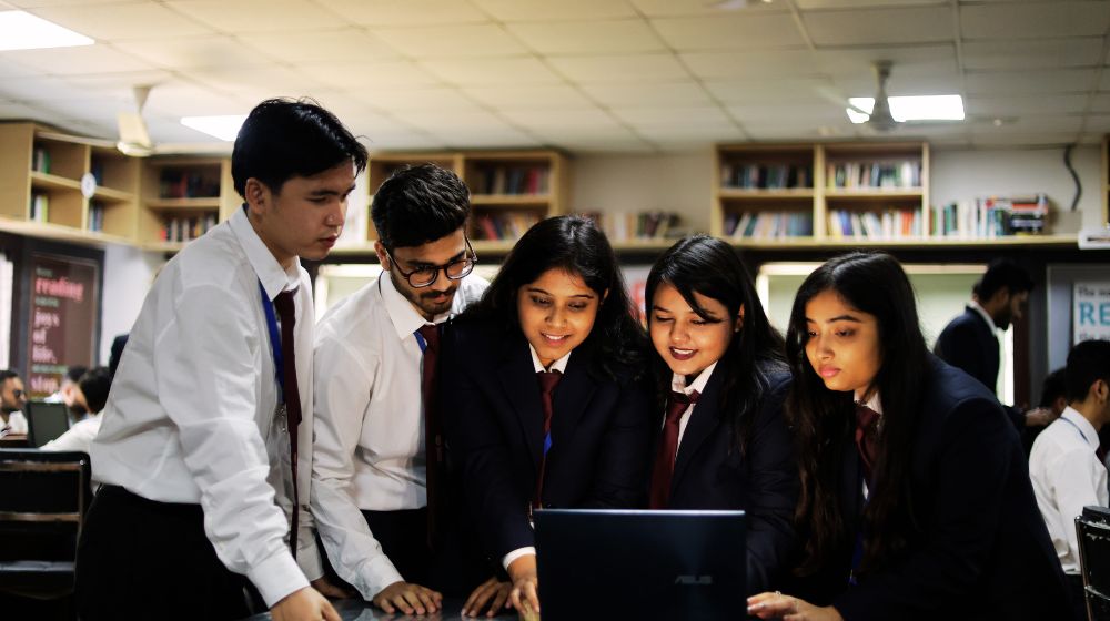 central banks and debt_vignette